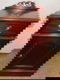 Mahogany 1 Drawer Night Stand with 1 Door