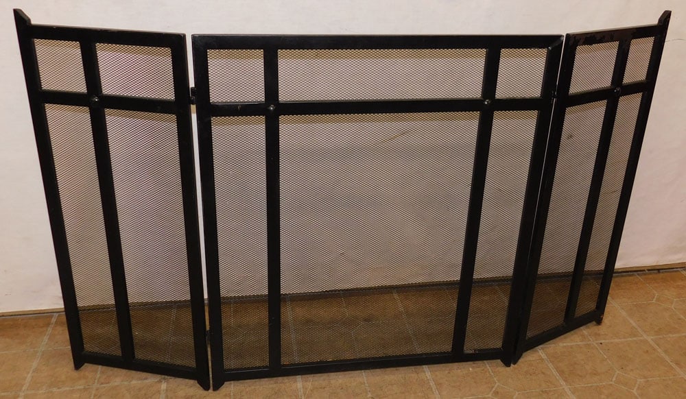 Painted Metal Folding Firescreen (1 of 4)