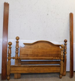 Mahogany Full to Queen Size Cannonball Bed with Rails