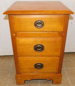 Maple 3 Drawer Night Stand by Spainhour, (Lenoir, NC)