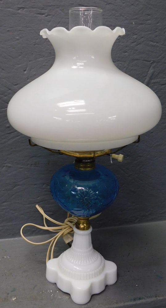 Antique Glass Oil Lamp Electrified: Antique Glass Oil Lamp Electrified. 18 1/4" H ALL DESCRIPTIONS AND ANY CONDITION STATEMENT GIVEN BY LANGSTON AUCTION GALLERY ARE STRICTLY OPINIONS AND LANGSTON'S SHALL HAVE NO RESPONSIBILITY FOR ERROR