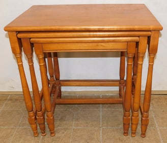 Maple Nesting Tables