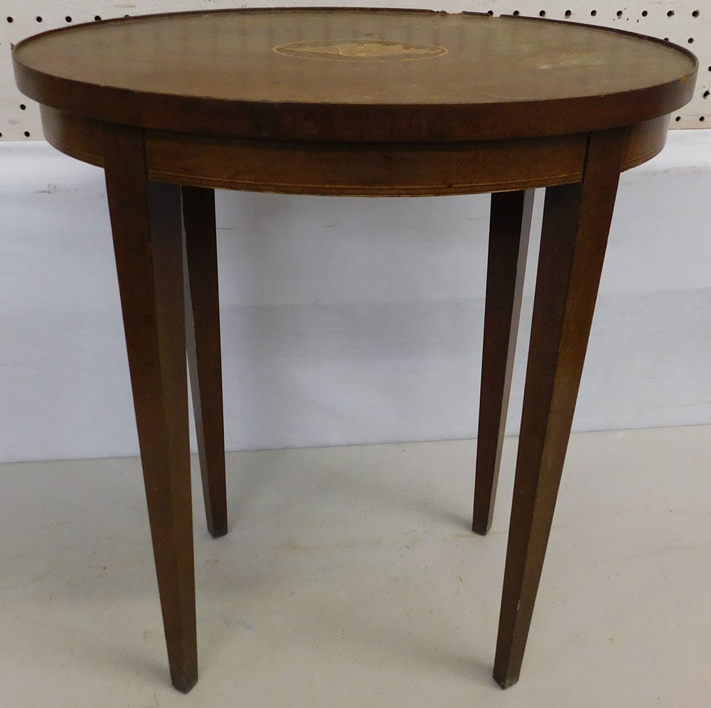 Mahogany Oval Stand (1 of 4)