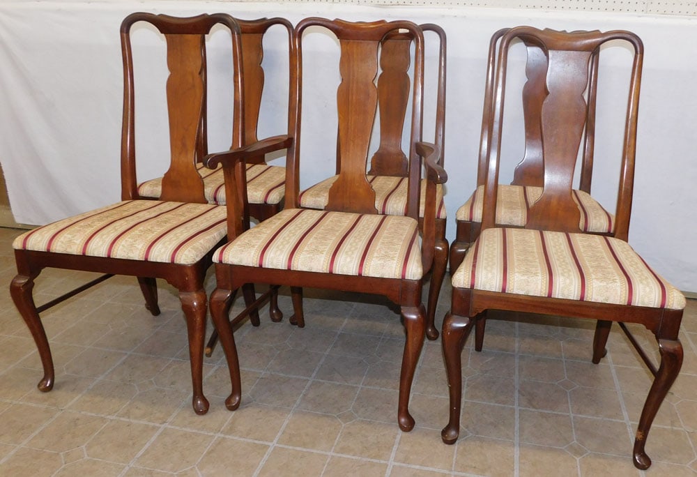 Set of 6 Cherry Queen Anne Style Dining Chairs by Thomasville (1 of 3)