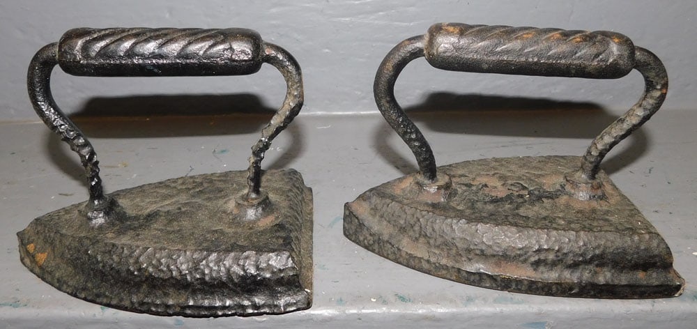 Pair of Cast Iron Flat Irons (1 of 2)