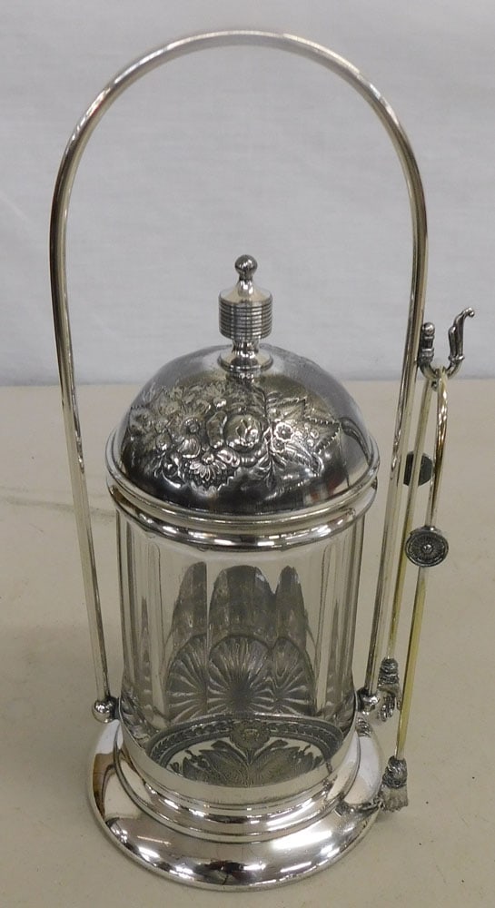 Silveplated Victorian Pickle Caster (1 of 6)