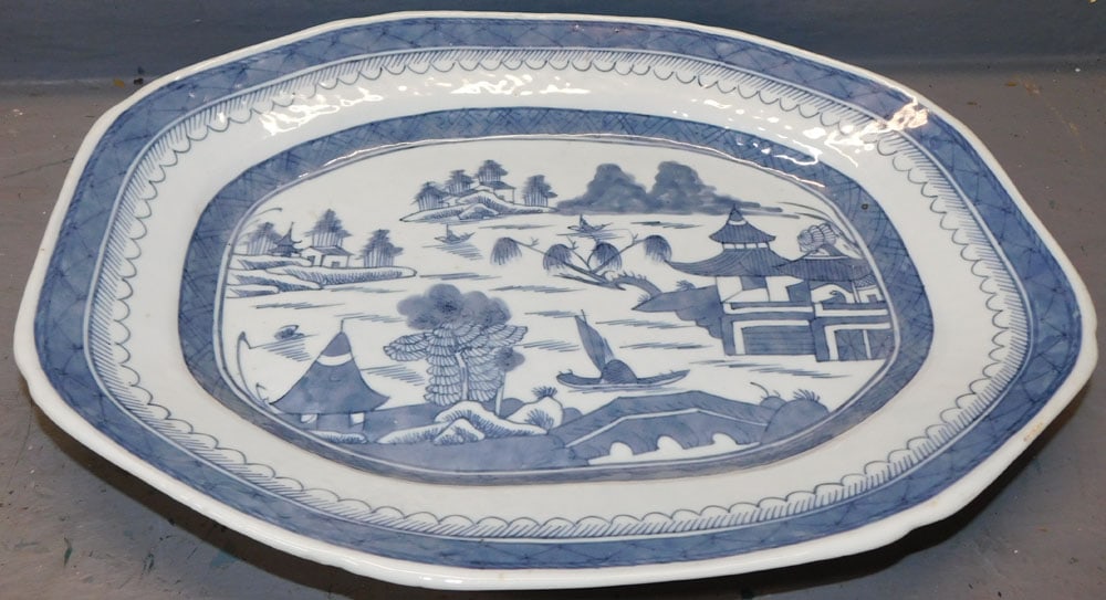 Blue & White Canton Platter (1 of 3)
