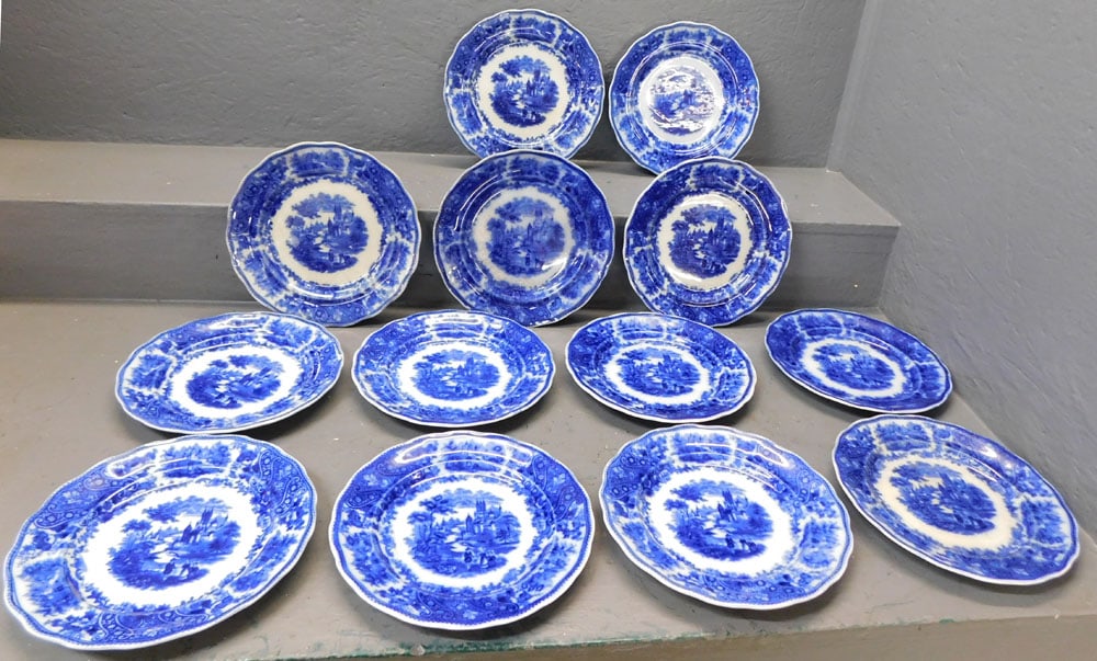 13 English Flow Blue Plates (1 of 5)