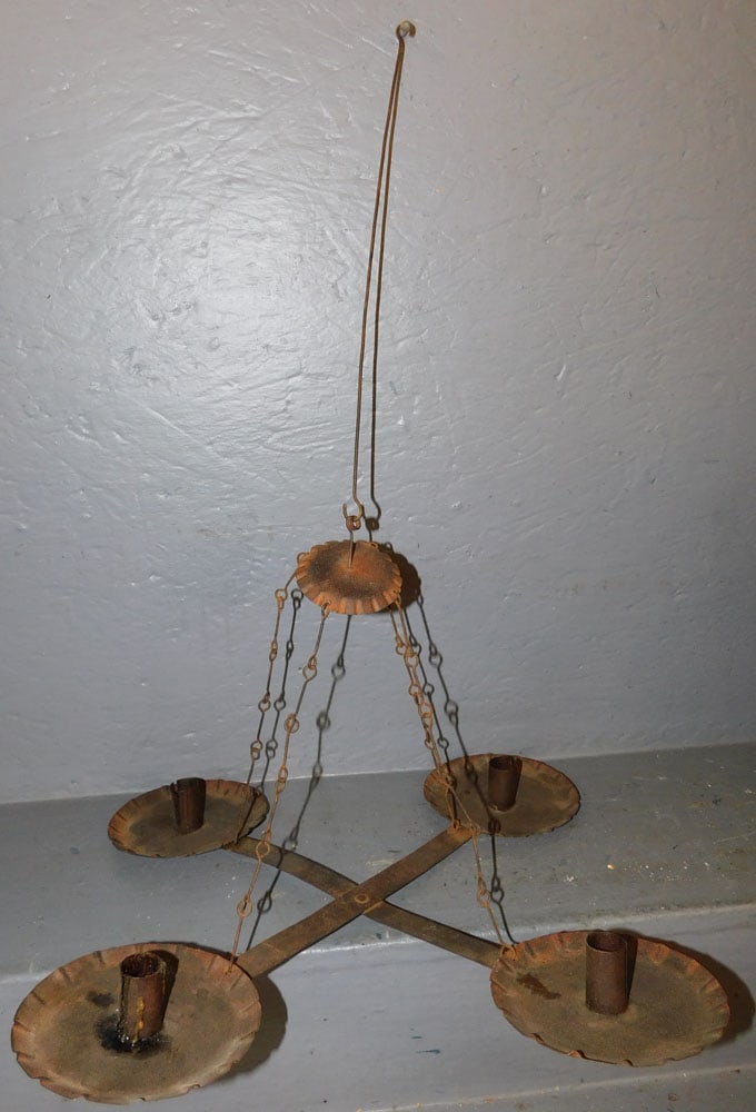 Antique Tole 4 Light Candle Chandelier (1 of 3)