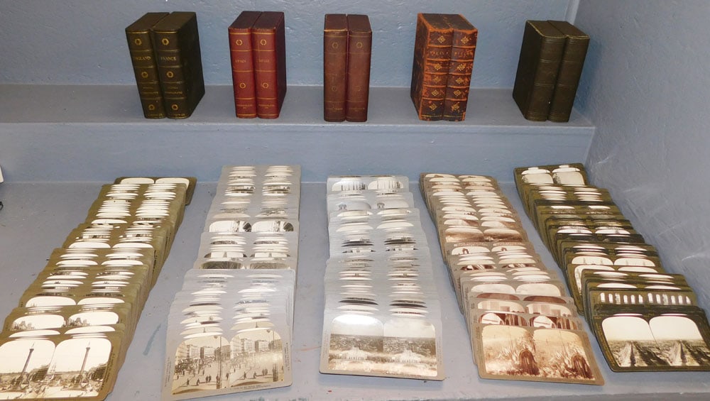 Lot of European Stereoscope Viewing Cards, (Various Countries) (1 of 10)