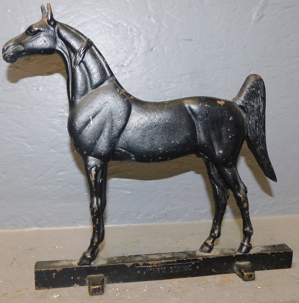 Painted Cast Iron VA Metalcrafters King's Genuis Horse Door Stop: Painted Cast Iron VA Metalcrafters King's Genuis Horse Door Stop. 11 3/4" H ALL DESCRIPTIONS AND ANY CONDITION STATEMENT GIVEN BY LANGSTON AUCTION GALLERY ARE STRICTLY OPINIONS AND LANGSTON'S SHALL HA