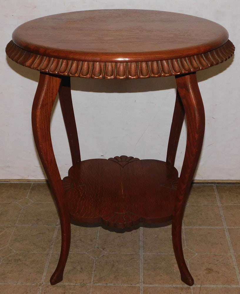 Antique Tiger Oak 2 Tier Lamp Table (1 of 3)