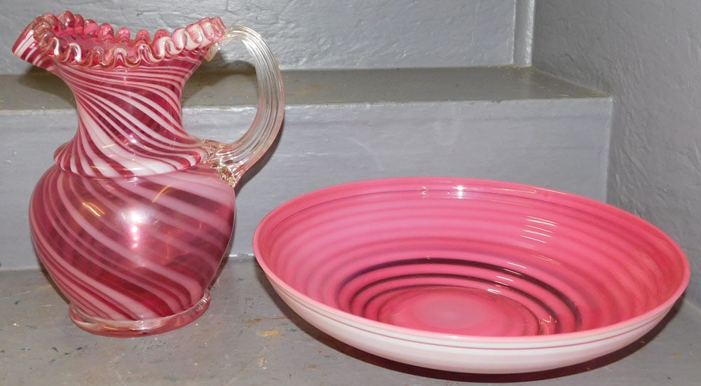 Cranberry Opalescent Glass Bowl & Cranberry Swirl Opalescent Pitcher (1 of 4)