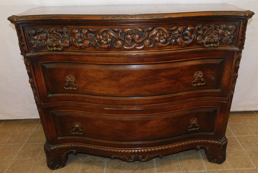 Burl Walnut Banded Top 4 Drawer Commode: Burl Walnut Banded Top 4 Drawer Commode. 48" W 22" D 35" H ALL DESCRIPTIONS AND ANY CONDITION STATEMENT GIVEN BY LANGSTON AUCTION GALLERY ARE STRICTLY OPINIONS AND LANGSTON'S SHALL HAVE NO RESPONSIBIL