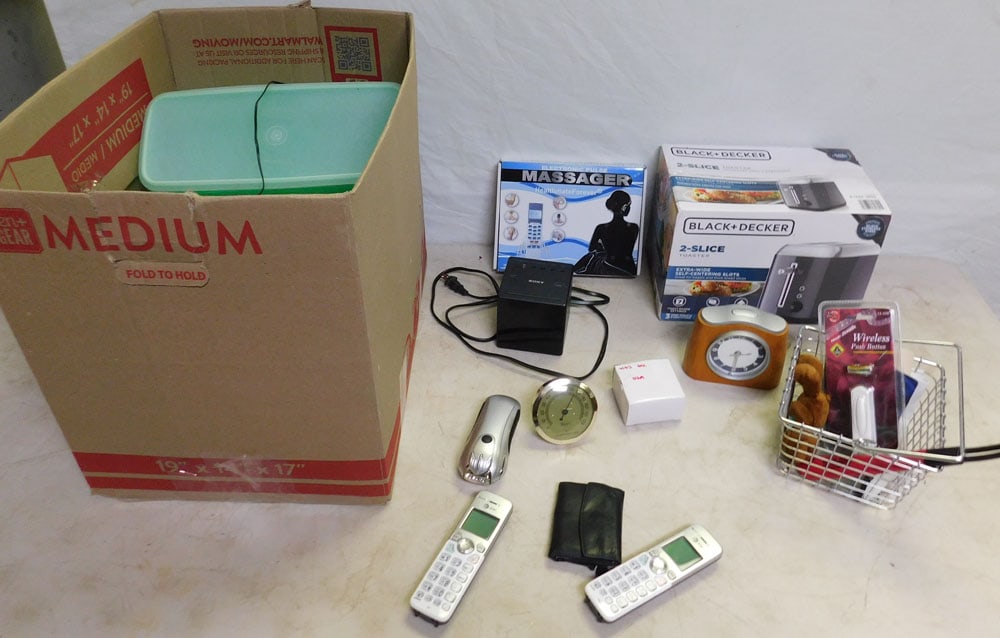 Lot of Vintage Phones & Household Items (1 of 5)