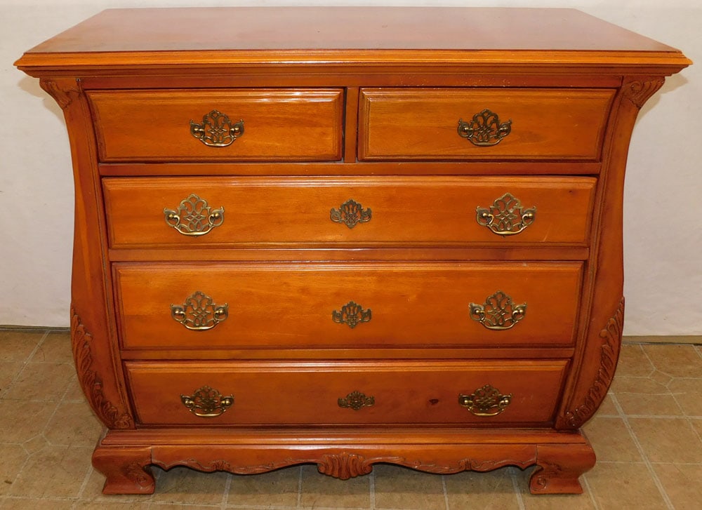 Mahogany Banded Top 2/3 Drawer Bombay Chest (1 of 5)