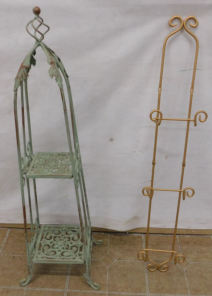 Painted metal plate rack and 2 tier stand (1 of 2)