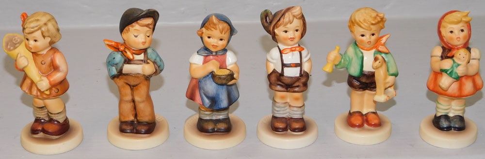 6 Hummel Figurines: 6 Hummel Figurines. Up to 3 3/4" H ALL DESCRIPTIONS AND ANY CONDITION STATEMENT GIVEN BY LANGSTON AUCTION GALLERY ARE STRICTLY OPINIONS AND LANGSTON'S SHALL HAVE NO RESPONSIBILITY FOR ERRORS OR OMISSI