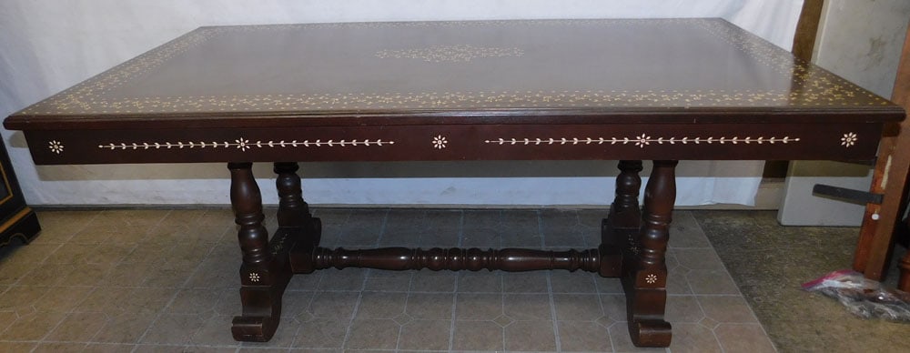 Mahogany & Bone Inlaid Dining Table: Mahogany & Bone Inlaid Dining Table . 72" L 42" D 30 1/4" H ALL DESCRIPTIONS AND ANY CONDITION STATEMENT GIVEN BY LANGSTON AUCTION GALLERY ARE STRICTLY OPINIONS AND LANGSTON'S SHALL HAVE NO RESPONSIBI