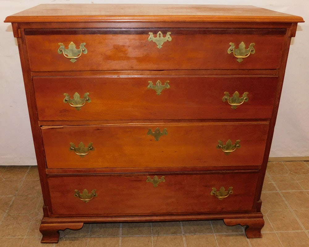 19th Century Cherry American 4 Drawer Chest with Fluted Columns (1 of 7)