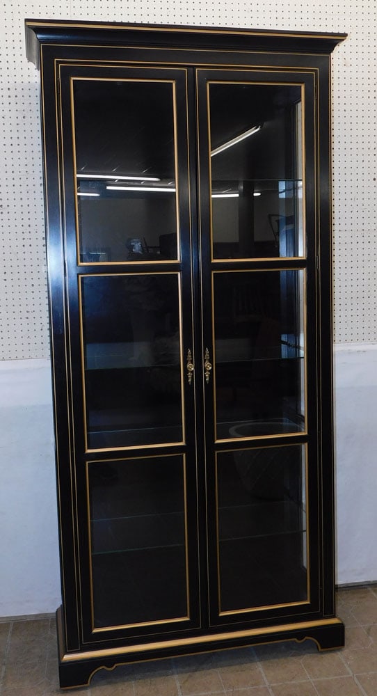 Black Lacquered & Glass Lighted Curio Cabinet (1 of 9)