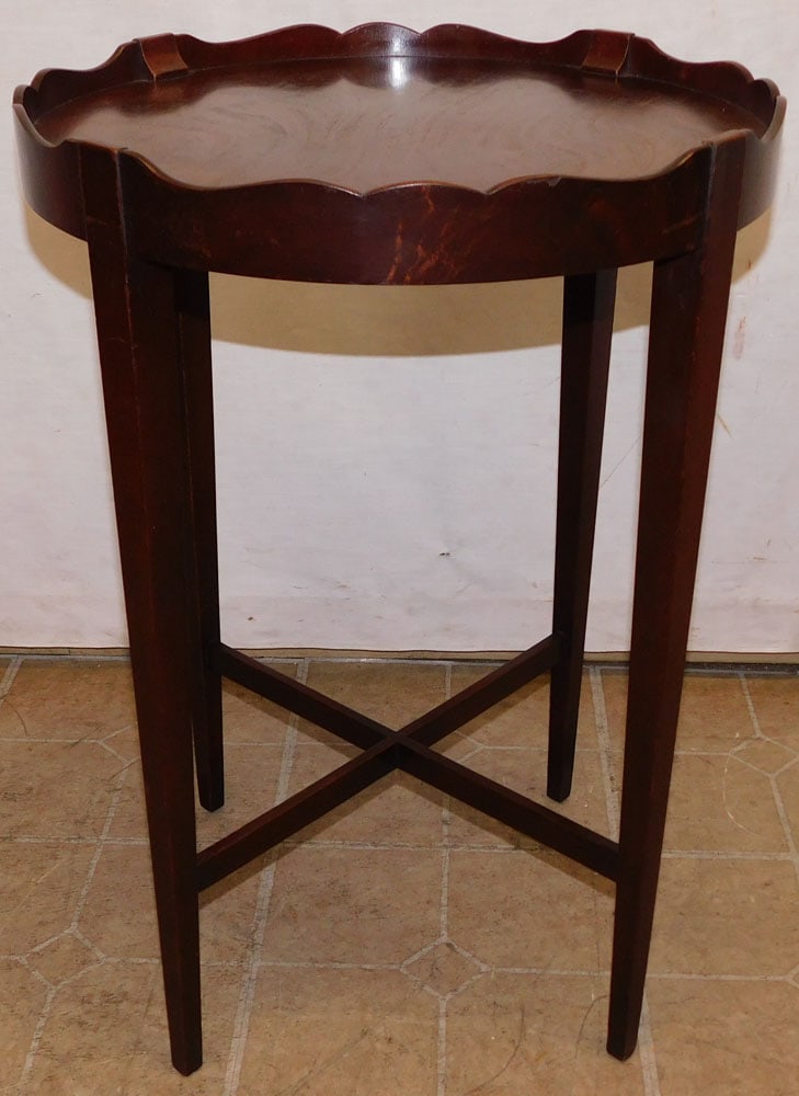 Round Mahogany Gallery Stand by Baker (1 of 3)