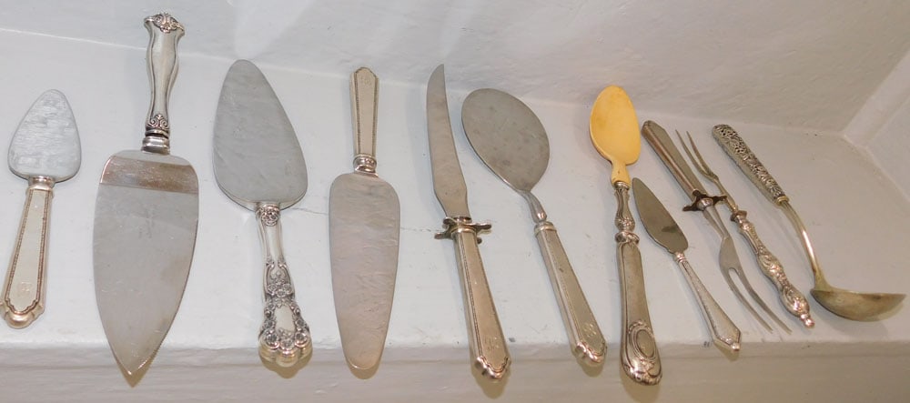 11 Sterling Handle Serving Pieces (1 of 4)