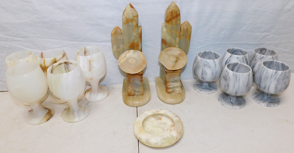 Lot of Onyx Cups & Bookends: Lot of Onyx Cups & Bookends. "ALL DESCRIPTIONS AND ANY CONDITION STATEMENT GIVEN BY LANGSTON AUCTION GALLERY ARE STRICTLY OPINIONS AND LANGSTON'S SHALL HAVE NO RESPONSIBILITY FOR ERRORS OR OMISSIONS.