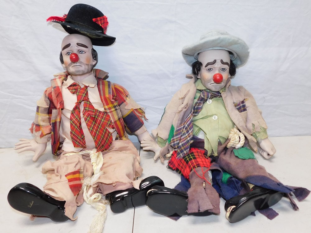 2 Porcelain Clown Dolls: 2 Porcelain Clown Dolls . "ALL DESCRIPTIONS AND ANY CONDITION STATEMENT GIVEN BY LANGSTON AUCTION GALLERY ARE STRICTLY OPINIONS AND LANGSTON'S SHALL HAVE NO RESPONSIBILITY FOR ERRORS OR OMISSIONS. THE