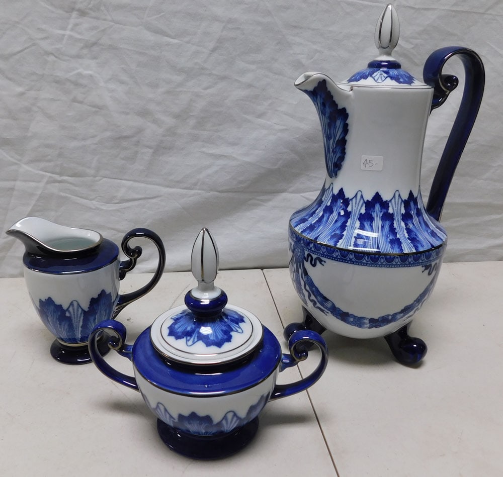 Blue & White Porcelain Tea Set (1 of 3)
