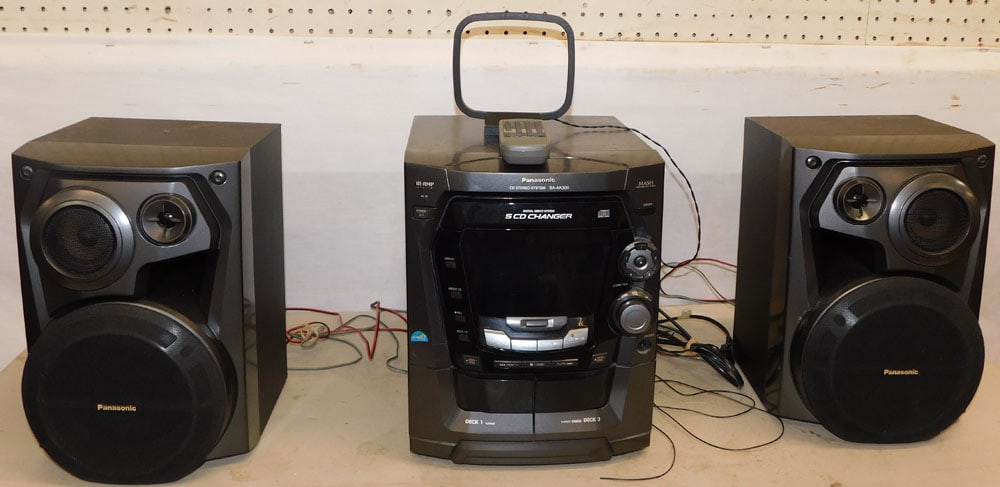 Panasonic Stereo (1 of 4)