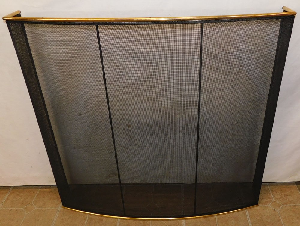 Brass & Wire Mesh Firescreen (1 of 2)