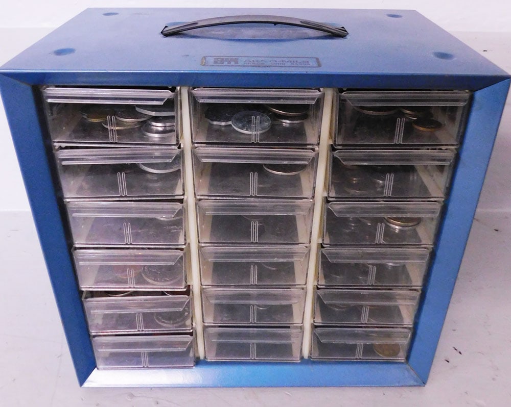 lot of foreign coins (1 of 8)