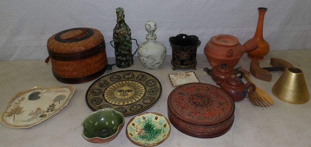 Lot of Pottery, Chinese Basket, Glass, & Other Items: Lot of Pottery, Chinese Basket, Glass, & Other Items. ALL DESCRIPTIONS AND ANY CONDITION STATEMENT GIVEN BY LANGSTON AUCTION GALLERY ARE STRICTLY OPINIONS AND LANGSTON'S SHALL HAVE NO RESPONSIBILITY F