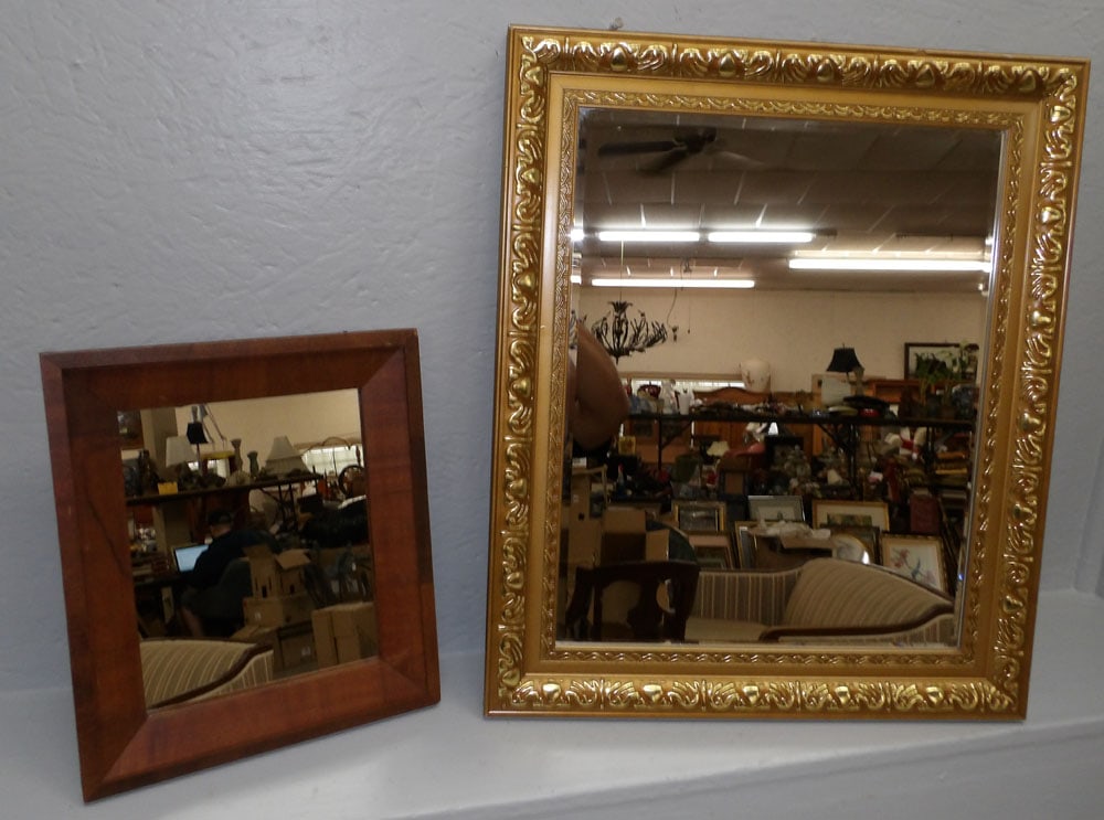 Antique Mahogany Framed Mirror & Gilded Framed Mirror: Antique Mahogany Framed Mirror & Gilded Framed Mirror. Up to 20 3/4" x 24 3/4" ALL DESCRIPTIONS AND ANY CONDITION STATEMENT GIVEN BY LANGSTON AUCTION GALLERY ARE STRICTLY OPINIONS AND LANGSTON'S SHALL