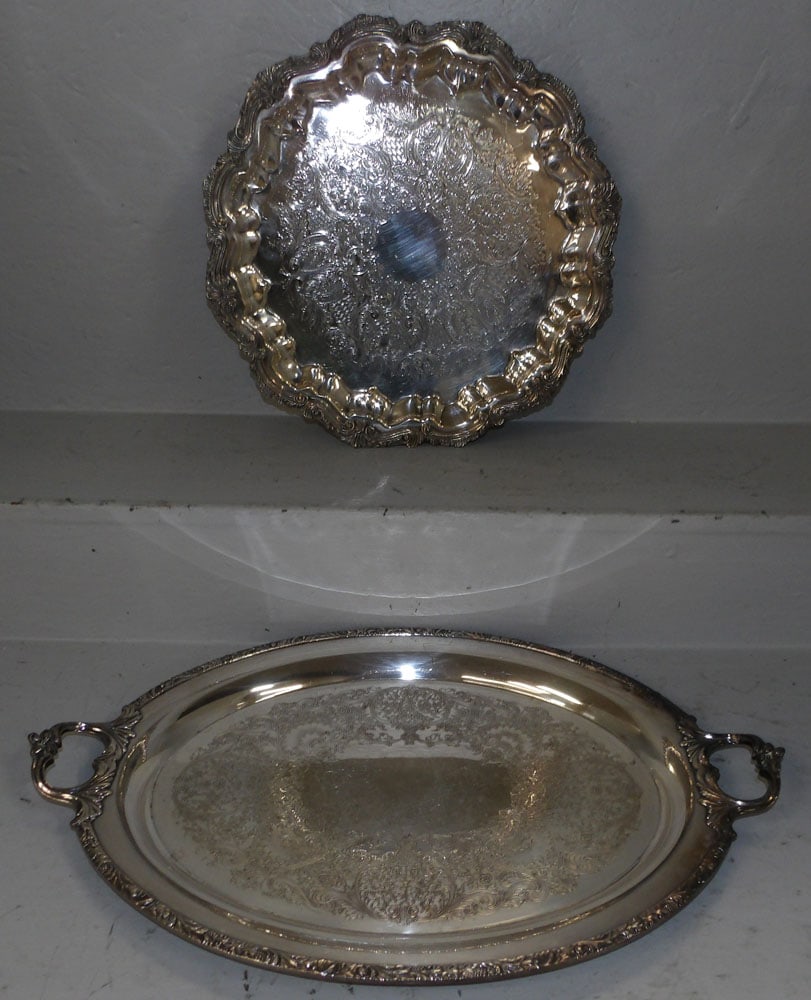 2 Silverplated Trays (1 of 3)