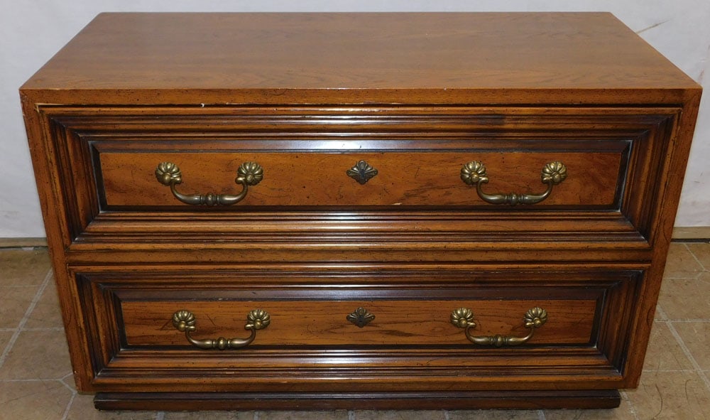 Walnut Mid Century Modern 2 Drawer Bed Side Chest by Henredon (1 of 7)