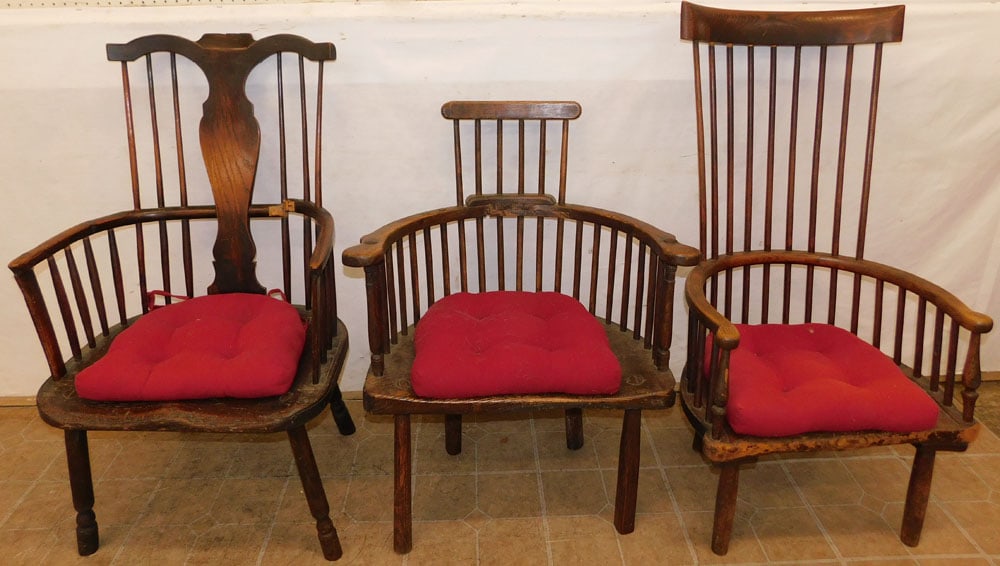 Three 19th Century Elmwood Windsor Arm Chairs (1 of 12)