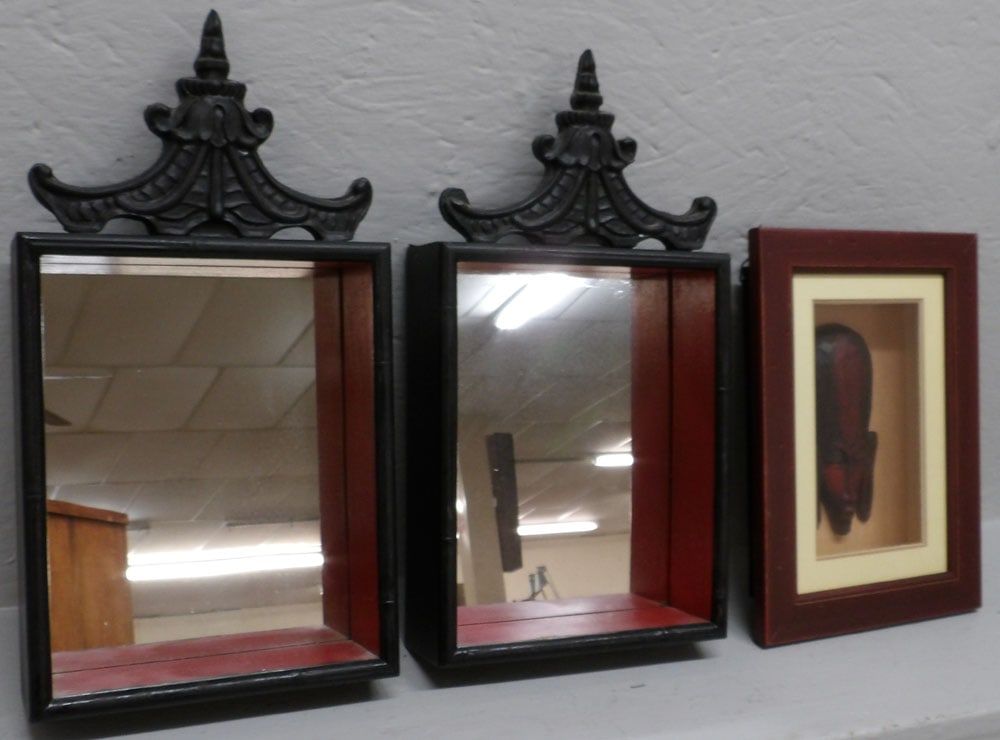 Framed Miniature Mask & Pair of Pagoda Shaped Top Mirror Displays (1 of 4)