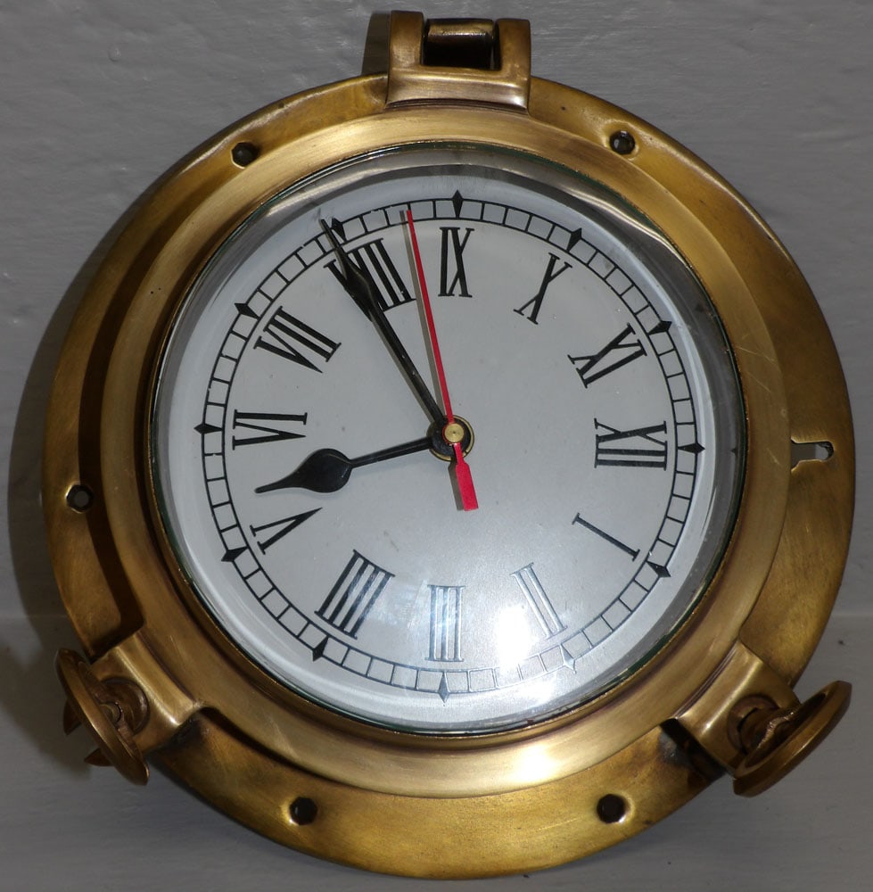 Brass Battery Operated Ship Clock (1 of 3)