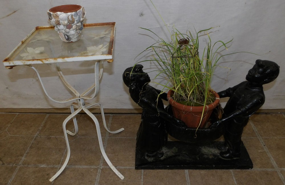 Metal Glass Top Stand & 2 Planters (1 of 2)