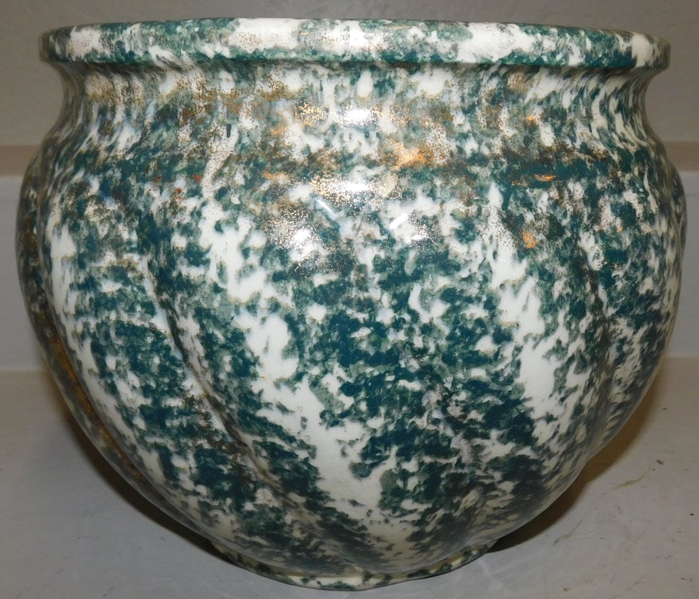 antique spongeware  jardiniere (1 of 3)