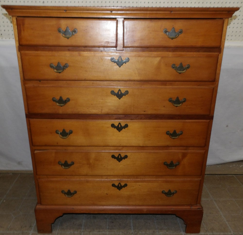 19th century new England maple 2 over 5 drawer chest (1 of 5)