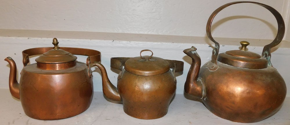 3 antique copper kettles (1 of 4)