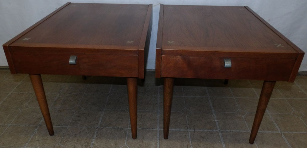 Pair of Mid Century Modern Walnut End Tables with Drawers by American of Martinsville (1 of 7)