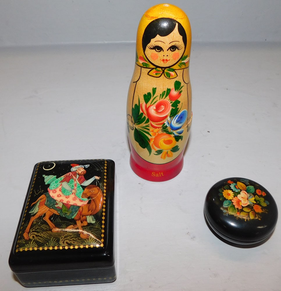3 Painted & Lacquered Russian Items (1 of 6)