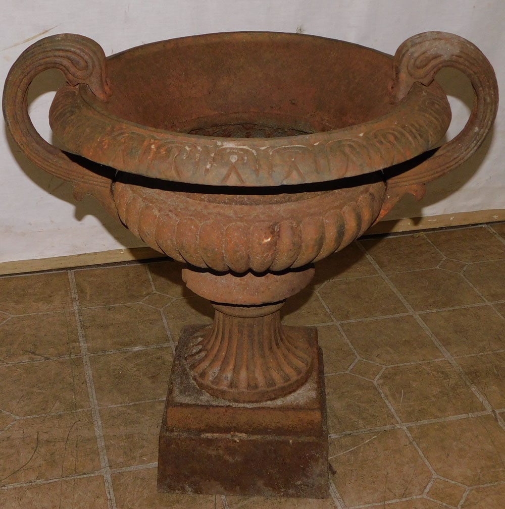 Antique Cast Iron Urn (1 of 3)