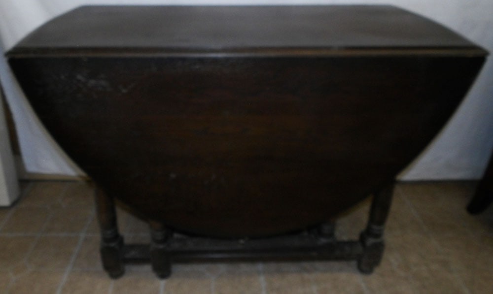 Antique Oak Gate-Leg Table (1 of 5)