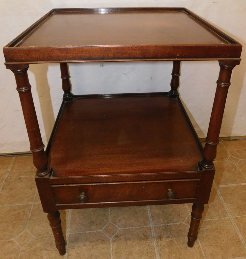 Mahogany 2 Tier Night Stand with Drawer by Kittinger: Mahogany 2 Tier Night Stand with Drawer by Kittinger. 18 1/2" W 19" D 27 1/2" H "ALL DESCRIPTIONS AND ANY CONDITION STATEMENT GIVEN BY LANGSTON AUCTION GALLERY ARE STRICTLY OPINIONS AND LANGSTON'S SHA