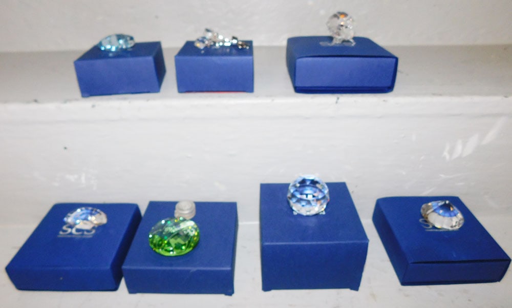 7 Pieces of Swarovski Crystal: 7 Pieces of Swarovski Crystal. "ALL DESCRIPTIONS AND ANY CONDITION STATEMENT GIVEN BY LANGSTON AUCTION GALLERY ARE STRICTLY OPINIONS AND LANGSTON'S SHALL HAVE NO RESPONSIBILITY FOR ERRORS OR OMISSIONS